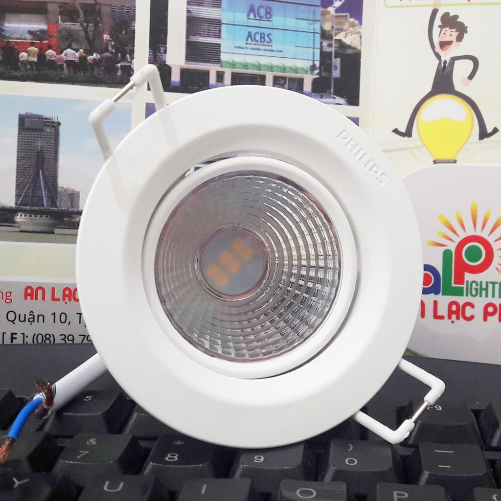 Đèn chiếu điểm Philips Kyanite âm trần có thể thay đổi góc chiếu