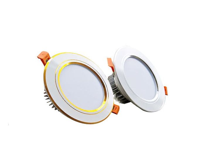  Đèn led đổi màu phù hợp với mọi công trình