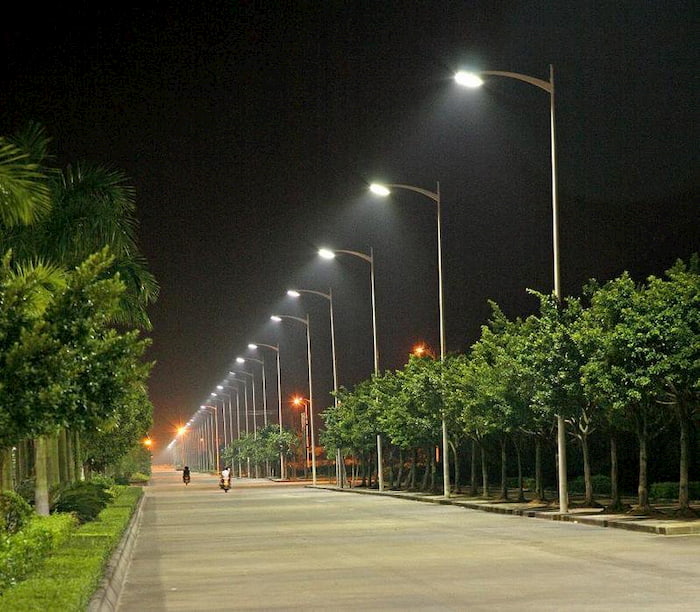 Đèn LED chiếu sáng đường phố Rạng Đông có ưu điểm nổi bật gì?