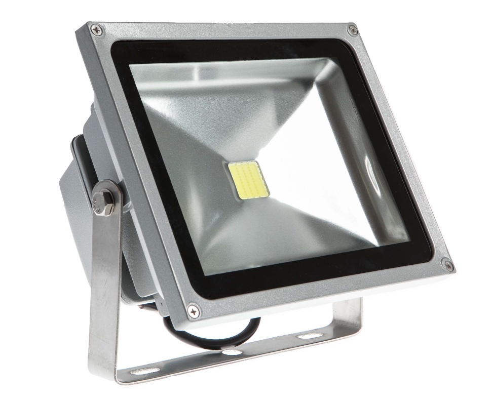 Ưu điểm vượt trội của đèn pha LED