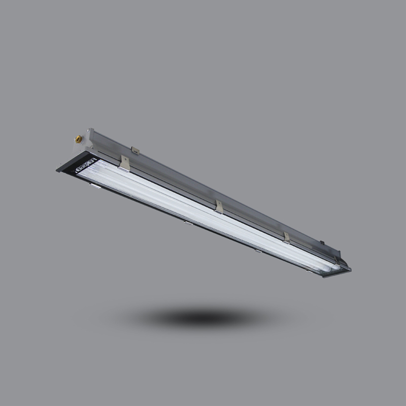 Bộ Máng Đèn Chống Ẩm PIFK Paragon Chỉ Số Bảo Vệ IP65