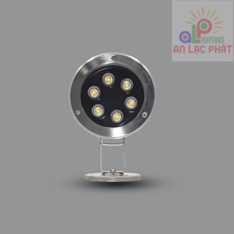 Mặt trước đèn led âm nước 6w Paragon PRGV6L cấp bảo vệ ip68